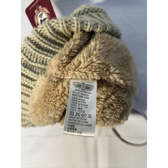 Angela And Williams Warm Insulated woman’s knit Hat Winter Soft Furry Inside NWT - Picture 6 of 8